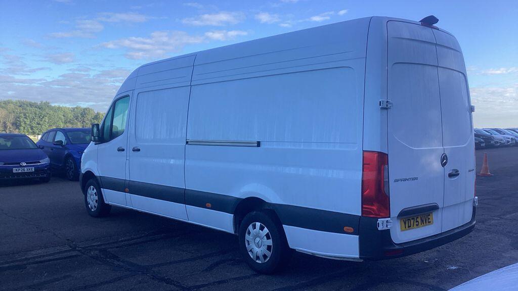Mercedes-Benz Sprinter